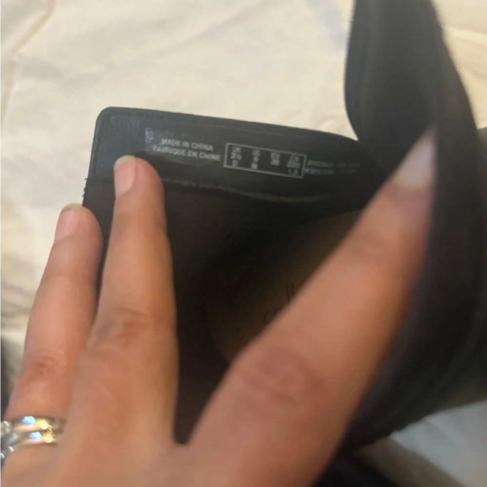 Clarks Elegant Black Ankle Boots size 6 minimalist career timeless polished chic